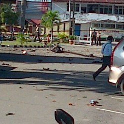 Diduga Pembom Bunuh Diri Anggota Kelompok Santoso