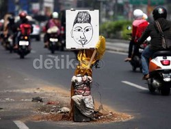Pemotor Galak Cuma Takut dengan Lubang
