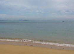 Pantai Tanjung Pinggir, Tempat Mengintip Singapura dari Batam