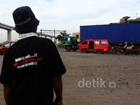 Perusahaan Jasa Pelabuhan Mogok Operasi