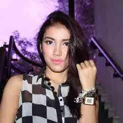 Berawal dari Hobi, Larra Silvy Ingin Serius Jadi Penyanyi