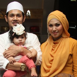 Masih Takut Dampingi Puput Melahirkan, UGB Tunggu di Luar Ruang Operasi