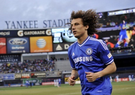 Fokus ke Timnas, David Luiz Enggan Bahas Rumor Transfer