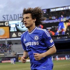 Fokus ke Timnas, David Luiz Enggan Bahas Rumor Transfer
