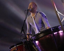 Drummer Coldplay Tampil dalam Serial Televisi Game of Thrones