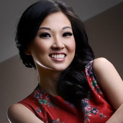 Wenda Tan, Antara Gosip dan Kisah Cinta