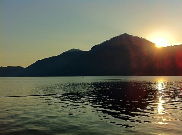 Sunrise di Danau Batur Dahsyat, Ini Buktinya