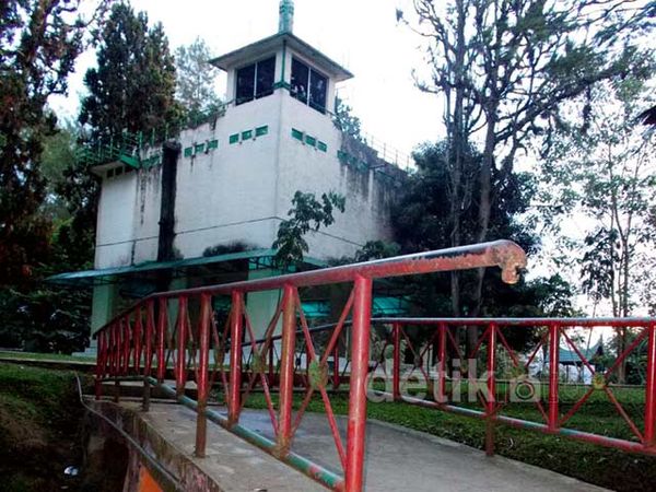 Mengunjungi Benteng Fort de Kock