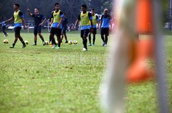 Latihan tersebut digelar di Lapangan C kompleks Gelora Bung Karno, Senayan, Selasa 4 Juni 2013.