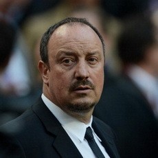 Melatih Napoli Lebih Sulit daripada Inter, Benitez!