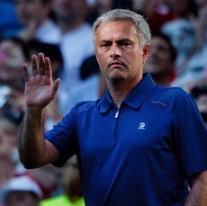 Balik ke Chelsea, Mourinho Kerja Keras untuk Tetap Cool