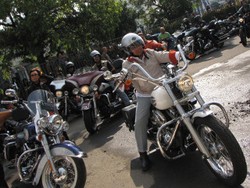 Pengendara Moge Identik dengan Arogansi?