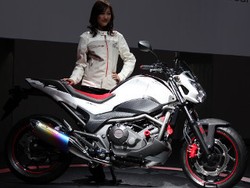 Honda Tak Mau Gegabah Jualan Moge