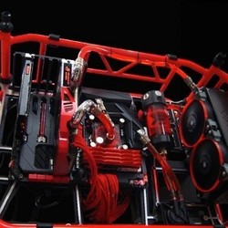 Poseidon Formula 1, PC Game Tersangar Asus