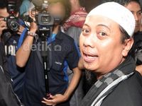Opick Mengenang Uje