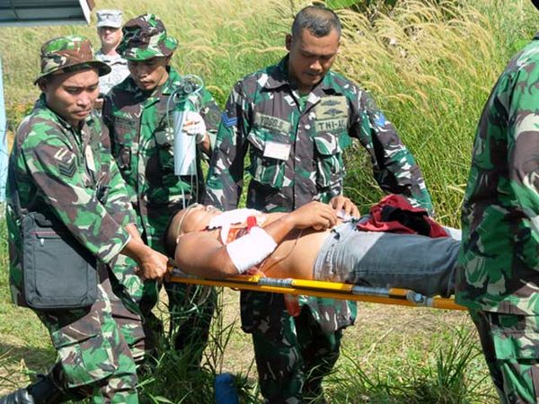 TNI Gelar Latihan Penanganan Gempa