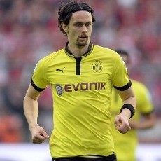 Bahagia di Dortmund, Subotic Tak Berniat Hengkang