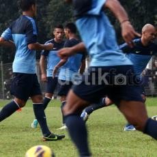 Jacksen Ingin Pertahanan yang Rapi dan Disiplin