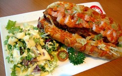 Tokyo Belly: Ketika Hotdog Berkolaborasi dengan Tempura