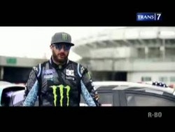 Aksi Drifting Ken Block di Seoul