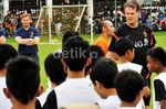Kala Van Gaal dkk. Melatih Anak-anak