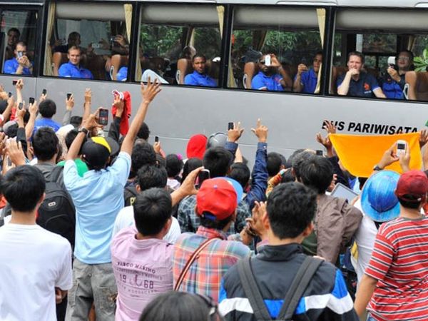 De Oranje Menyapa Fans di Kota Tua