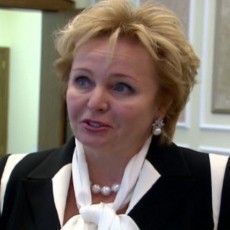 Mengenal Mantan Istri Putin, Bekas Pramugari yang Takut Terbang