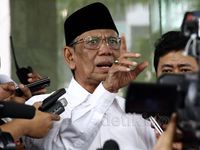 Hasyim Muzadi Temui Abraham Samad