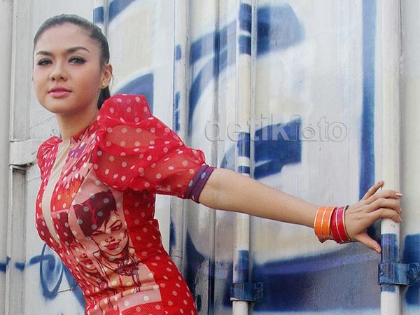 Pipi Tembem Vicky Shu