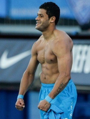 Memang Ada Sesuatu Antara Hulk dengan Chelsea