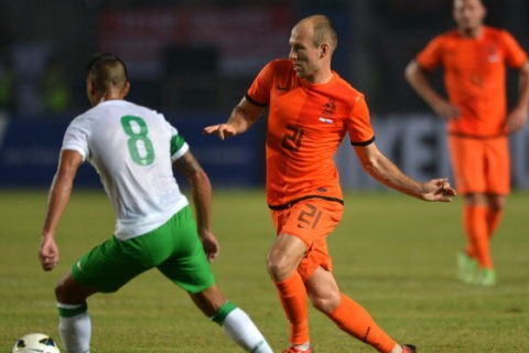 Robben Puji Permainan Tim dan Fans Indonesia