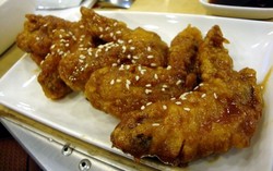 Kamikaze Karaage: Renyah Juicy Chicken Wings dari Nagoya