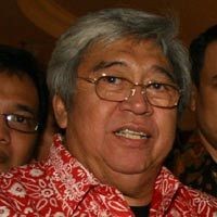 Jenazah TK akan Disemayamkan di Bandara Halim Lalu Dimakamkan di TMP Kalibata