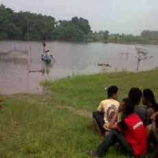 4 Siswa SMK Prapanca Surabaya Tenggelam di Bengawan Solo
