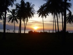 Pantai Gondang, Sunset di Lombok Utara