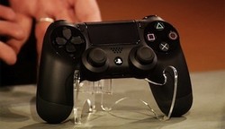 Sony Siap Pamerkan Bentuk Utuh PS 4
