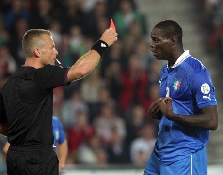 Prandelli: Balotelli Tak Seperti Pesepakbola yang Lain