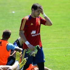 Casillas Risaukan Posisinya sebagai Kiper Nomor Satu Spanyol