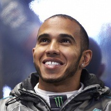 Hamilton Puas dengan Hasil Kualifikasi