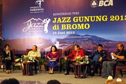 Yovie Widianto, Balawan, Barry Likumahuwa Akan Meriahkan Jazz Gunung 2013