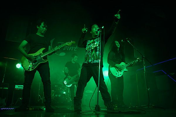 Konser Roxx Bergema di Blok M