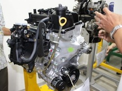 80% Komponen Mobil Murah Dibuat di Dalam Negeri