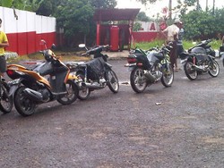 Barisan Motor Penyedot BBM, Bisa Tampung 30 Liter Premium