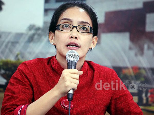 Rieke Tanggapi Soal Kerusuhan di KJRI Jeddah