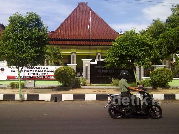 Banyak Kantor Pemerintahan Tak Kibarkan Bendera Setengah Tiang