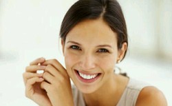 Jaga Kesehatan Miss V dengan Konsumsi Yogurt dan Strawberry