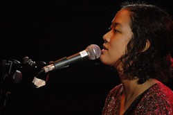 Frau Siap Kembali dengan Album Baru, Happy Coda