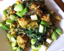 Sajian Ayam Ungkep Petai & Paprika yang Menggiurkan