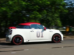 MINI John Cooper Works, Si Kecil Bernuansa Wah