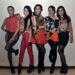 Mannequin Lebih Disko di Single Kedua